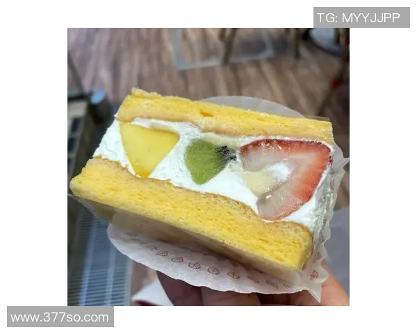 探索全球甜品的美味世界，品味不同文化中的甜蜜滋味与创意杰作